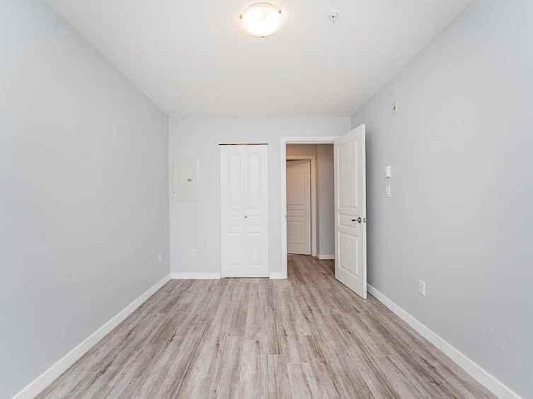 302-2951 Silver Springs Boulevard, Coquitlam, BC, V3E 3S4 - 23