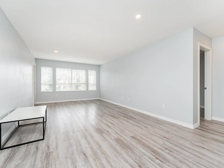 302-2951 Silver Springs Boulevard, Coquitlam, BC, V3E 3S4 - 9