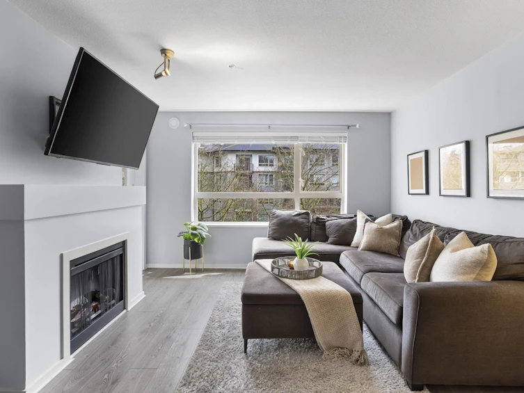 313-700 Klahanie Drive, Port Moody, BC, V3H 5L3 - 2