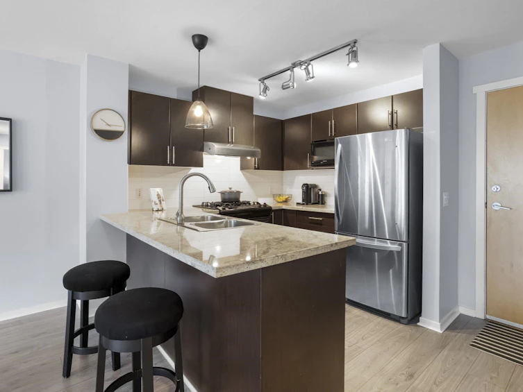 313-700 Klahanie Drive, Port Moody, BC, V3H 5L3 - 8