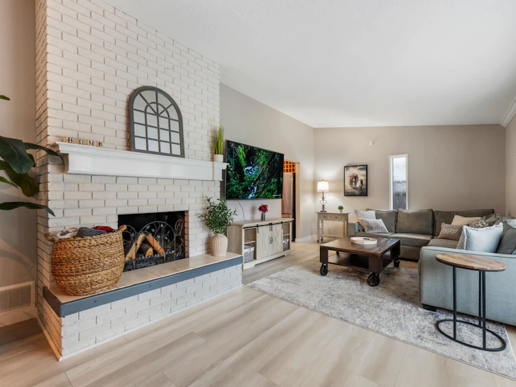 22095 Canuck Crescent, Maple Ridge, BC, V2X 4G1 - 8
