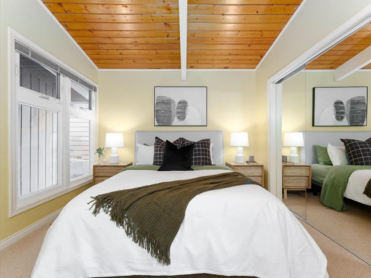 999 Clements Avenue, North Vancouver, BC, V7R 2L1 - 21