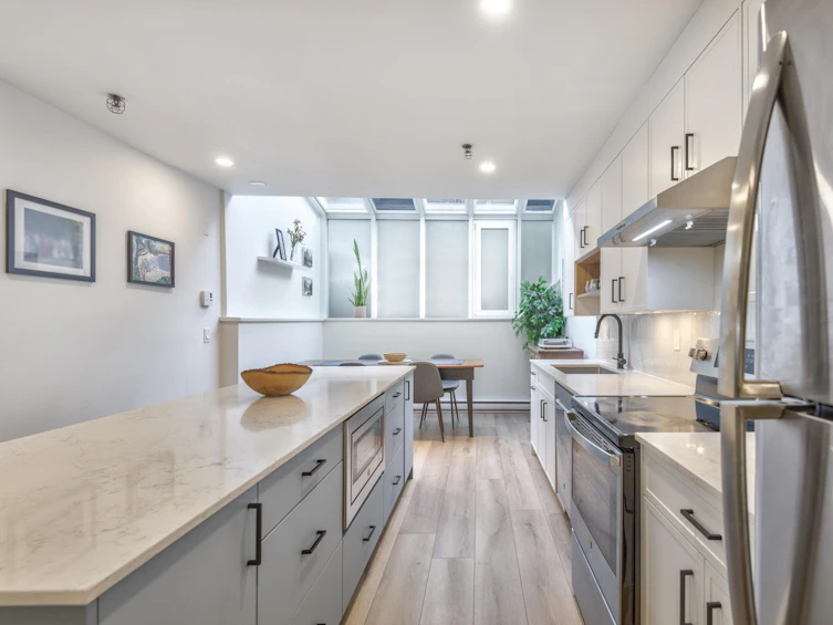 205-1166 W 6th Avenue, Vancouver, BC, V6H 1A4 - 8