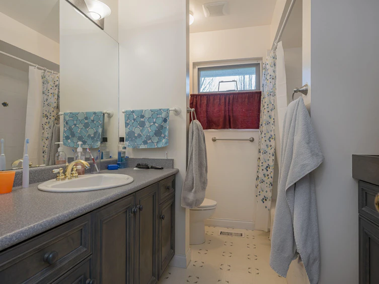 8291 Luton Road, Richmond, BC, V6Y 2H1 - 16