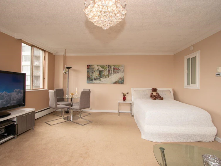 810-2016 Fullerton Avenue, North Vancouver, BC, V7P 3E6 - 10