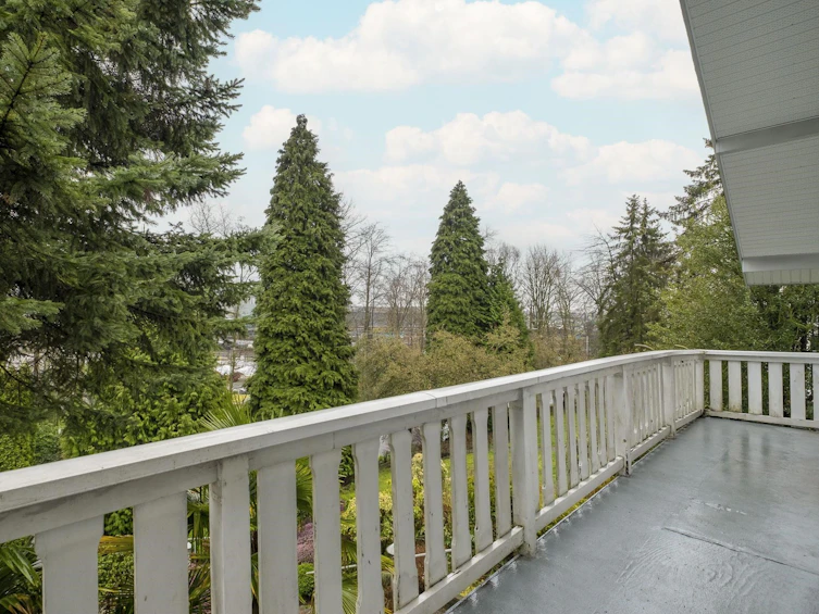 1050 Heywood Street, North Vancouver, BC, V7L 1H3 - 24