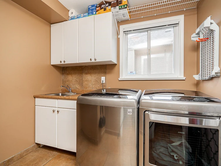 6909 182b Street, Surrey, BC, V3S 9H4 - 14
