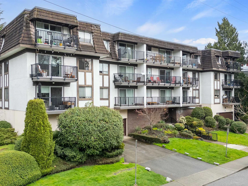 207 - 270 W 1st Street, North Vancouver BC V7M 1B4