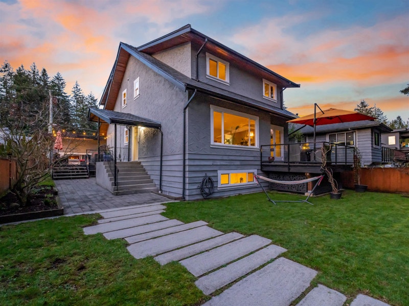 1032 W Keith Road, North Vancouver BC V7P 1Y5