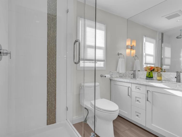 1032 W Keith Road, North Vancouver, BC, V7P 1Y5 - 19