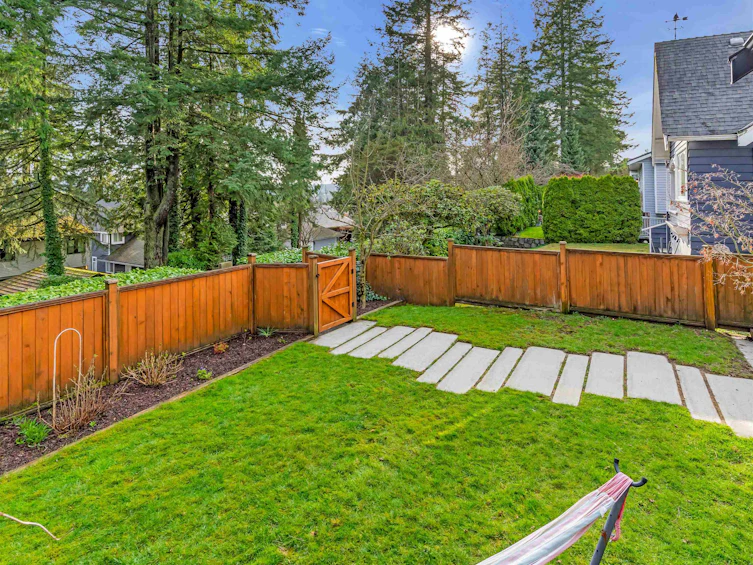 1032 W Keith Road, North Vancouver, BC, V7P 1Y5 - 31