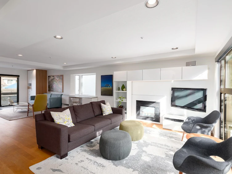 6565 Vine Street, Vancouver, BC, V6P 5W6 - 4