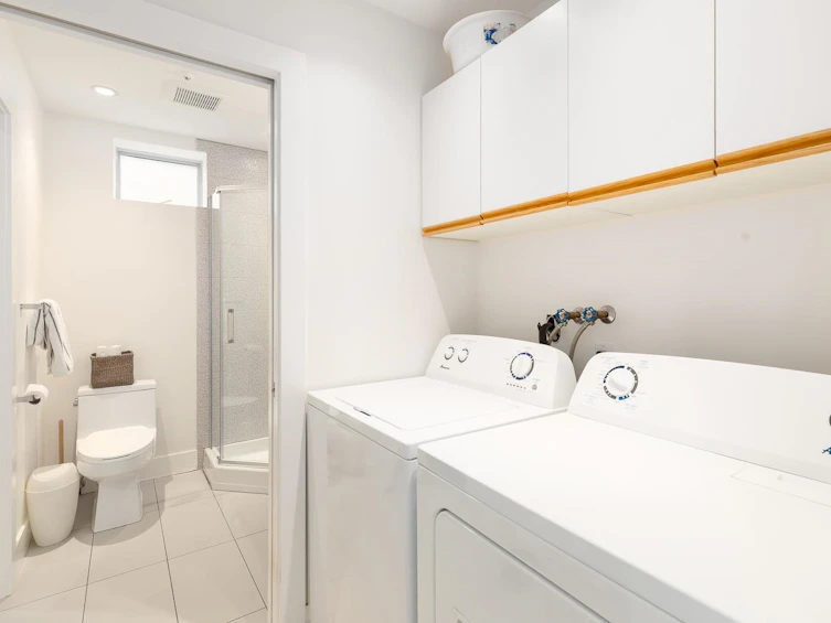 6565 Vine Street, Vancouver, BC, V6P 5W6 - 21