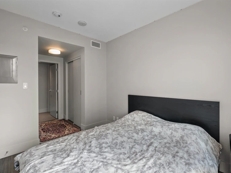 2304-680 Seylynn Crescent, North Vancouver, BC, V7J 0B5 - 23