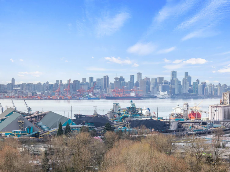 2304-680 Seylynn Crescent, North Vancouver, BC, V7J 0B5 - 4