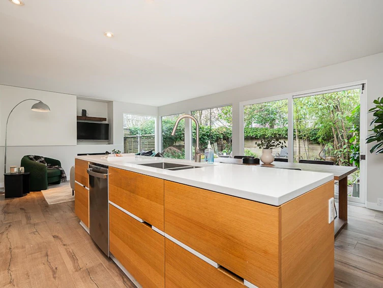 1870 Bayswater Street, Vancouver, BC, V6K 4A4 - 9