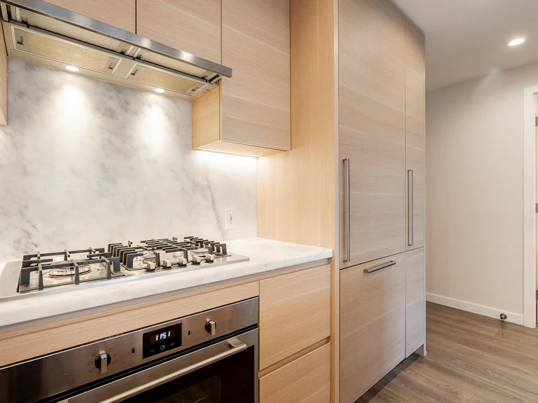 1908-305 Morrissey Road, Port Moody, BC, V3H 0M3 - 7