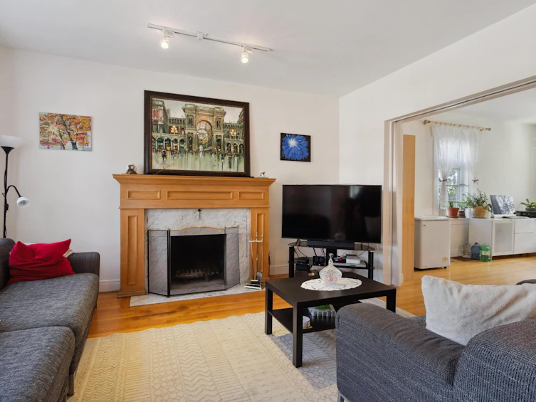 4104 W 14th Avenue, Vancouver, BC, V6R 2X5 - 6