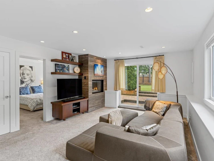 879 52a Street, Delta, BC, V4M 3A1 - 15