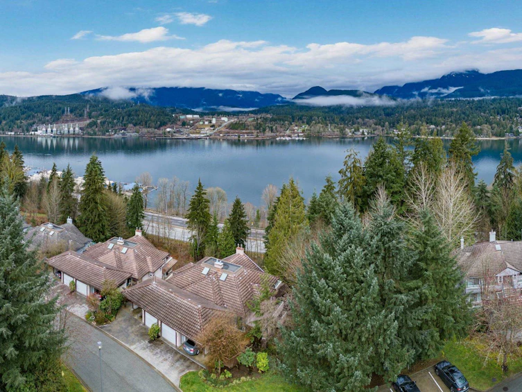 74 Shoreline Circle, Port Moody, BC, V3H 5B3 - 2