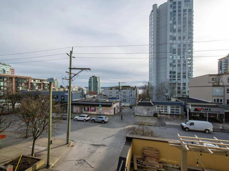 303-124 W 3rd Street, North Vancouver, BC, V7M 1E8 - 23