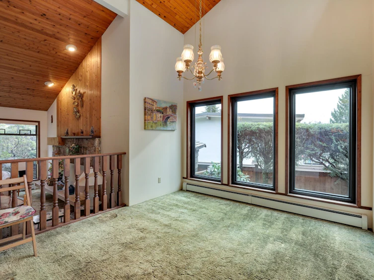 1199 Eastview Road, North Vancouver, BC, V7J 1L7 - 6