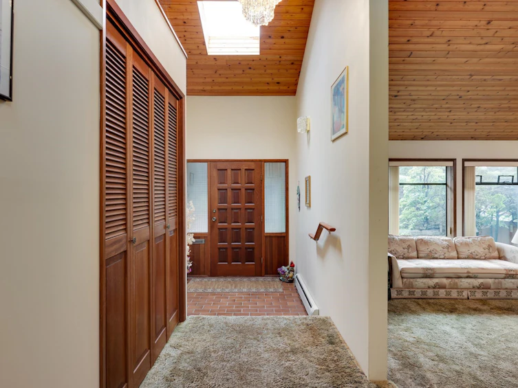 1199 Eastview Road, North Vancouver, BC, V7J 1L7 - 5