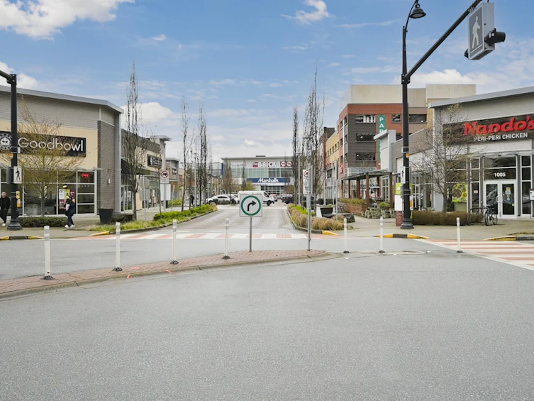 327-9311 Alexandra Road, Richmond, BC, V6X 0L8 - 36