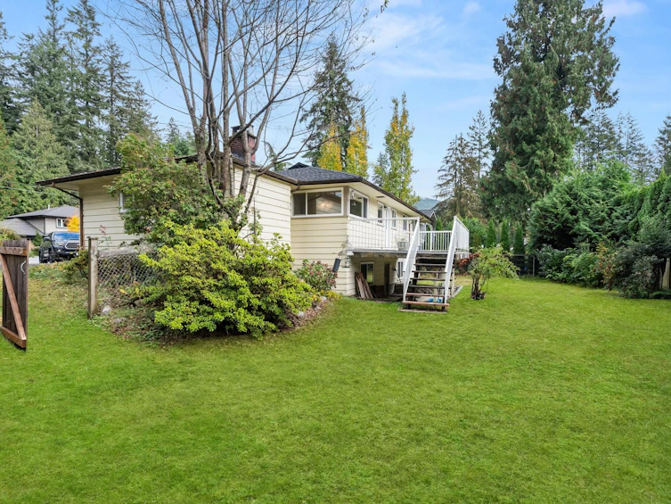 1285 Langdale Drive, North Vancouver, BC, V7R 1Z8 - 26
