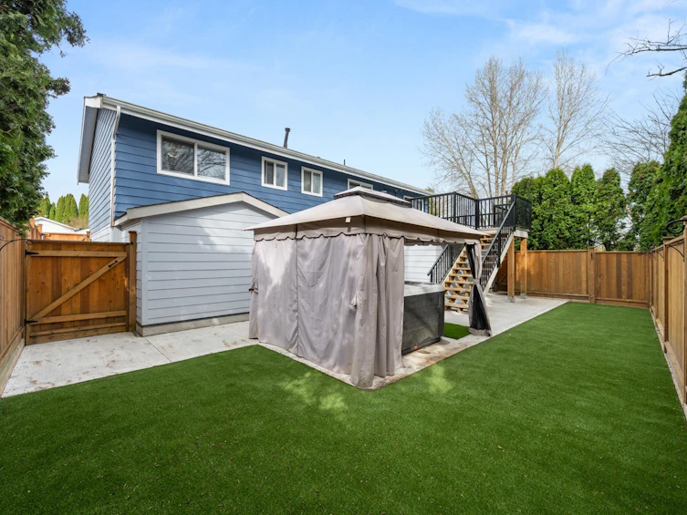19983 50a Avenue, Langley, BC, V3A 6S1 - 19