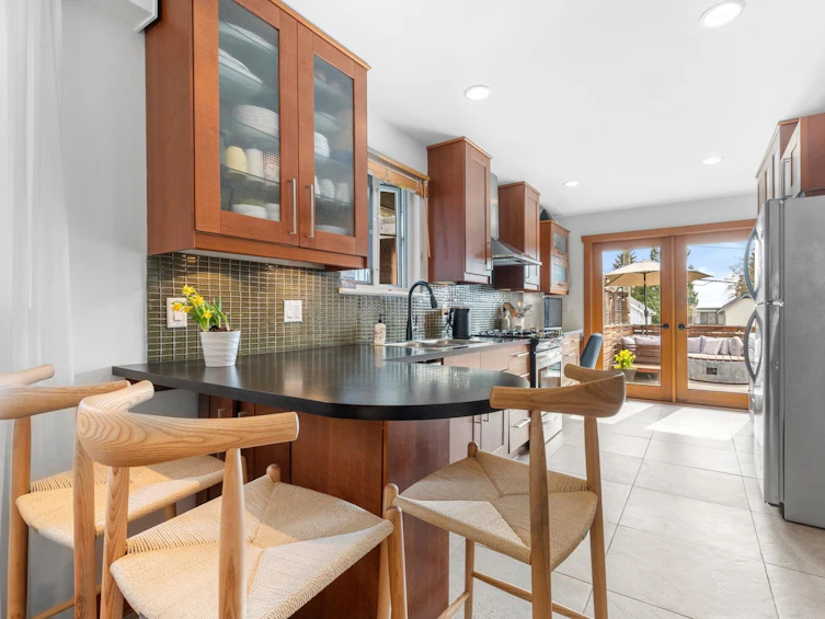 245 E 28th Street, North Vancouver, BC, V7N 1C1 - 10