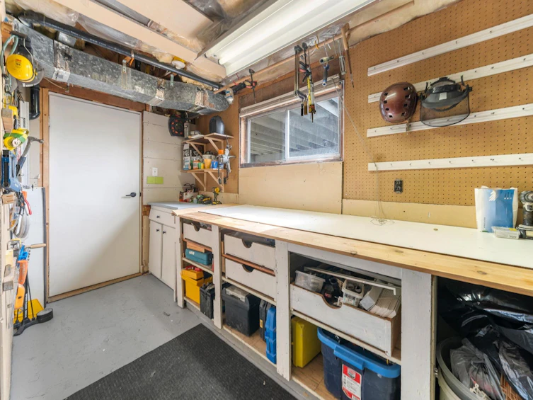 245 E 28th Street, North Vancouver, BC, V7N 1C1 - 33