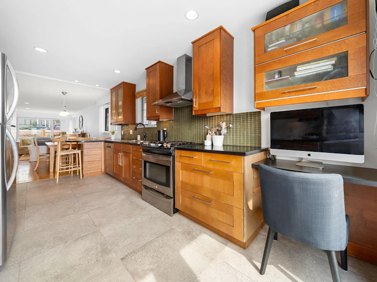 245 E 28th Street, North Vancouver, BC, V7N 1C1 - 15