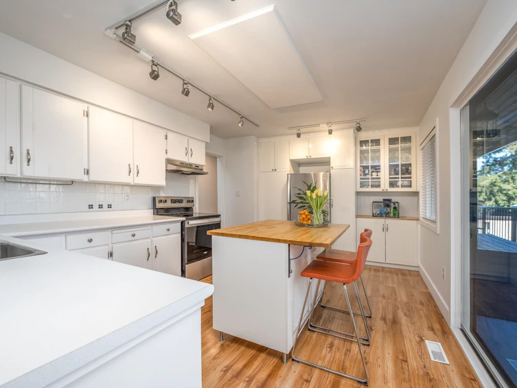 870 Bayview Drive, Delta, BC, V4M 2R4 - 6