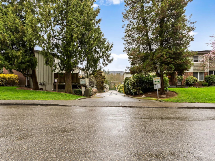 111-9061 Horne Street, Burnaby, BC, V3N 4L2 - 32