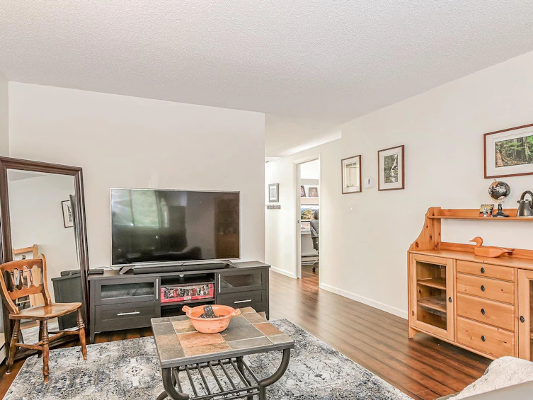 111-17661 58a Avenue, Surrey, BC, V3S 1N4 - 4