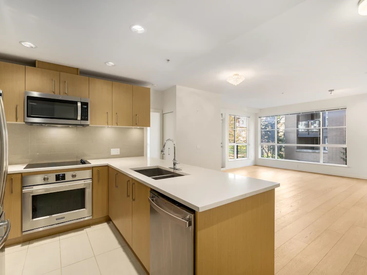 213-5981 Gray Avenue, Vancouver, BC, V6S 0G1 - 4