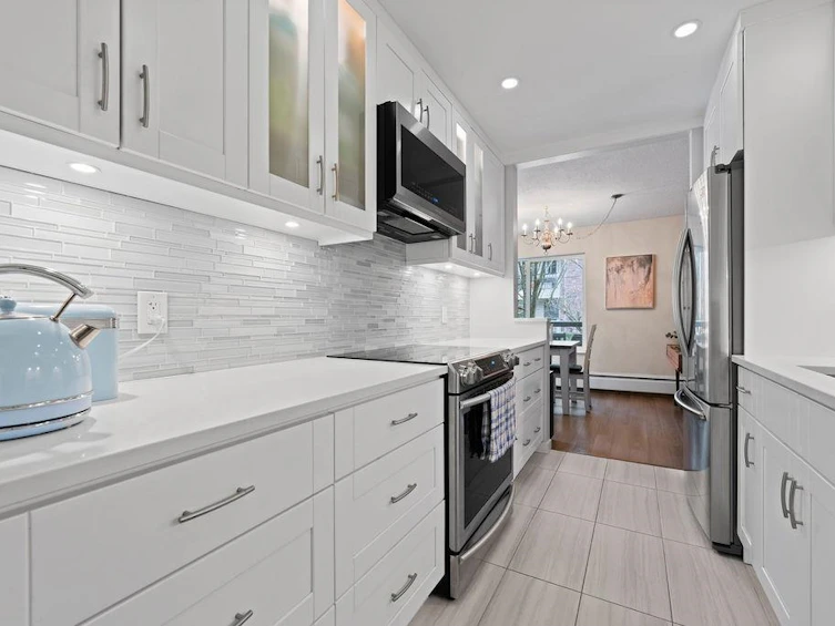 204-1720 W 12th Avenue, Vancouver, BC, V6J 2E6 - 7