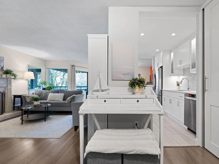 204-1720 W 12th Avenue, Vancouver, BC, V6J 2E6 - 5