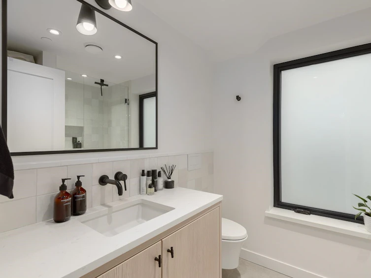 4921 Larch Street, Vancouver, BC, V6N 0C8 - 13