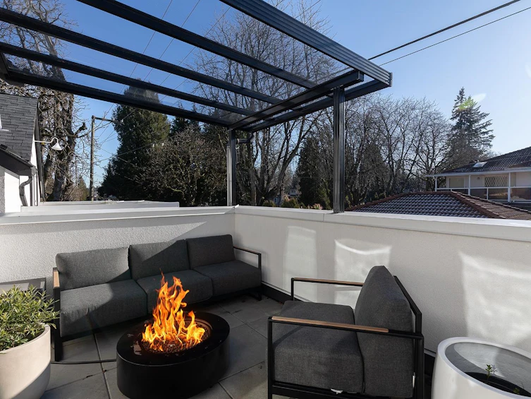 4921 Larch Street, Vancouver, BC, V6N 0C8