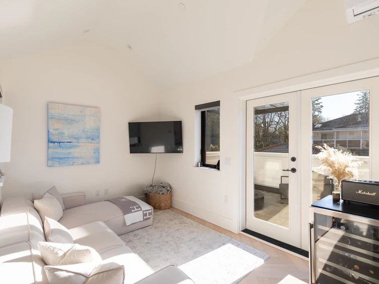 4921 Larch Street, Vancouver, BC, V6N 0C8 - 8