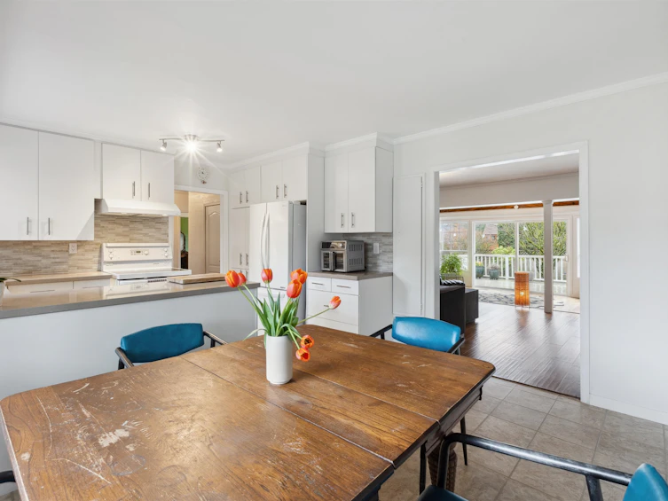 2366 Hazellynn Place, North Vancouver, BC, V7J 2S1 - 12