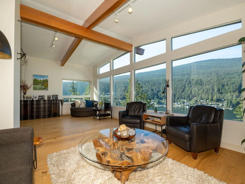 4682 Eastridge Road, North Vancouver BC V7G 1K4