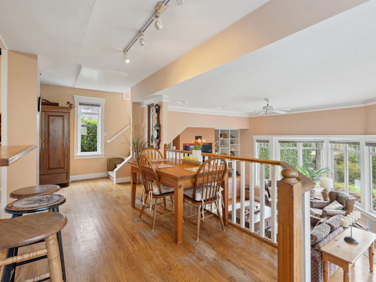 2360 Kings Avenue, West Vancouver, BC, V7V 2C4 - 12