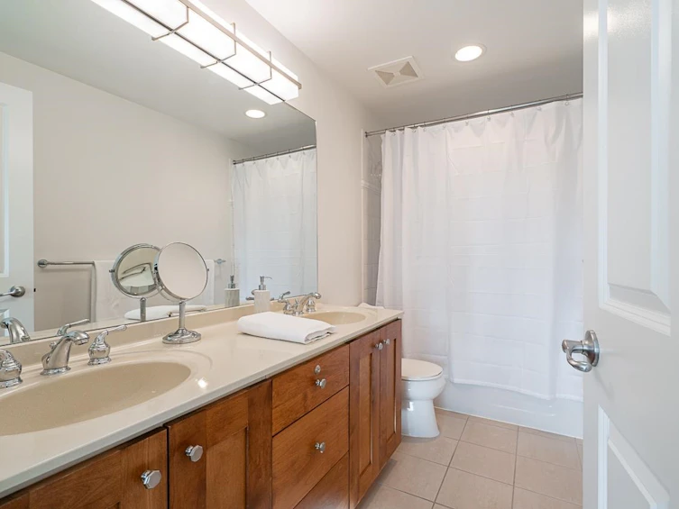 109-3088 W 41st Avenue, Vancouver, BC, V6N 3C9 - 29