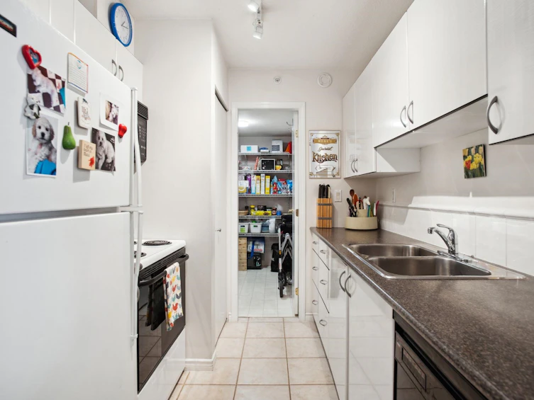 415-939 Homer Street, Vancouver, BC, V6B 2W6 - 10