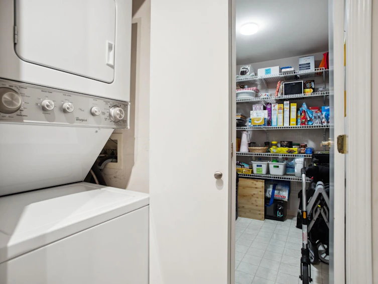 415-939 Homer Street, Vancouver, BC, V6B 2W6 - 14