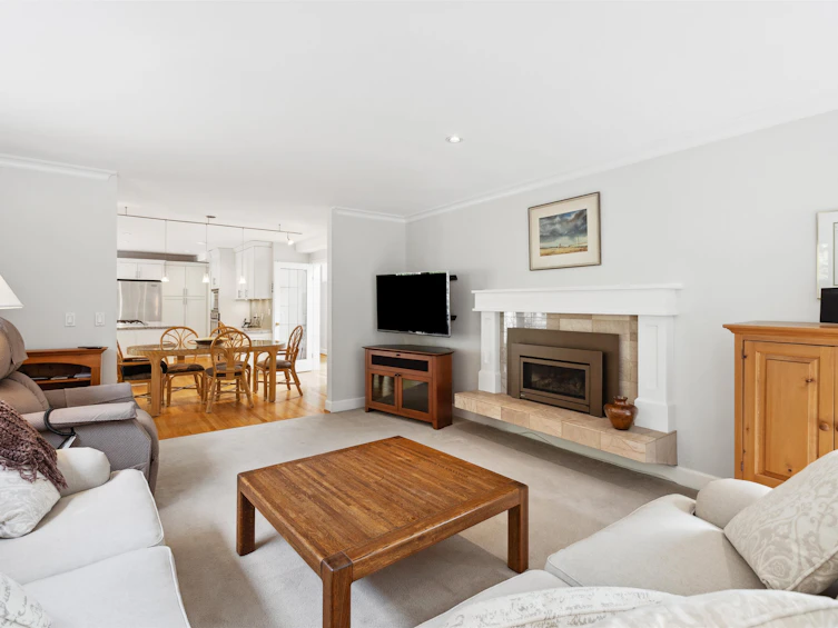 4881 Meadfeild Road, West Vancouver, BC, V7W 3E6 - 10