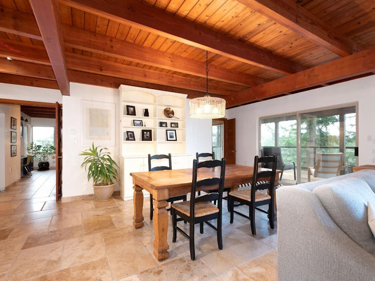 620 Laura Road, Bowen Island, BC, V0N 1G2 - 8